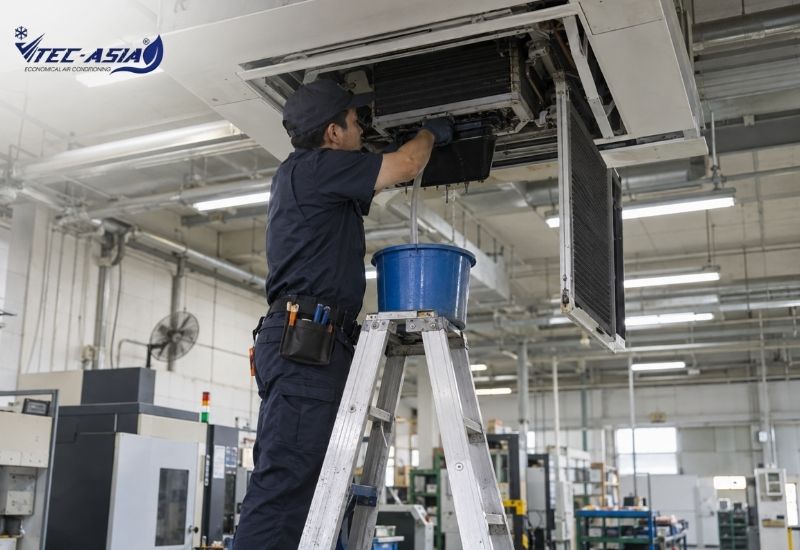 điều hòa âm trần nối ống gió bị chảy nước
