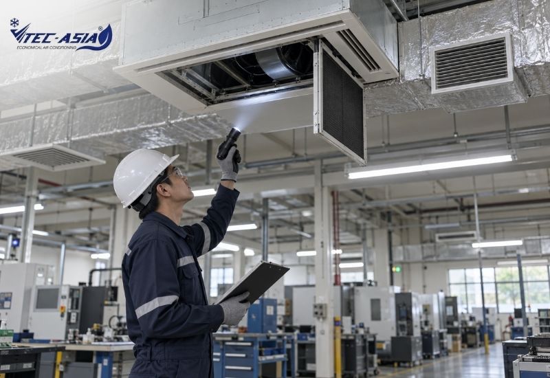 vệ sinh điều hòa âm trần nối ống gió